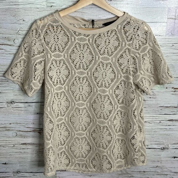Banana republic cream lace tee shirt top blouse size medium - Picture 1 of 10